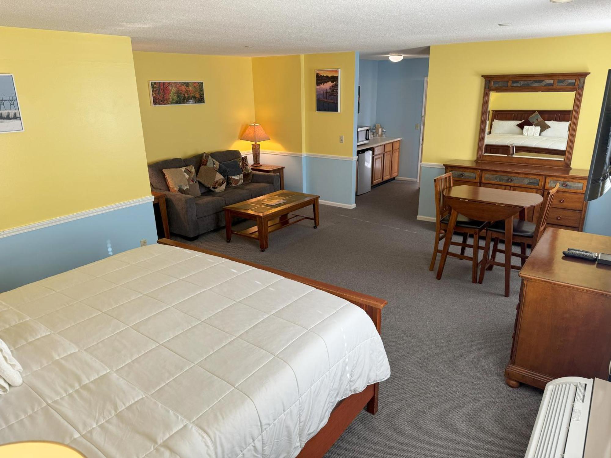 Old Harbor Inn South Haven Esterno foto